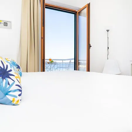 Sapphire Guest house